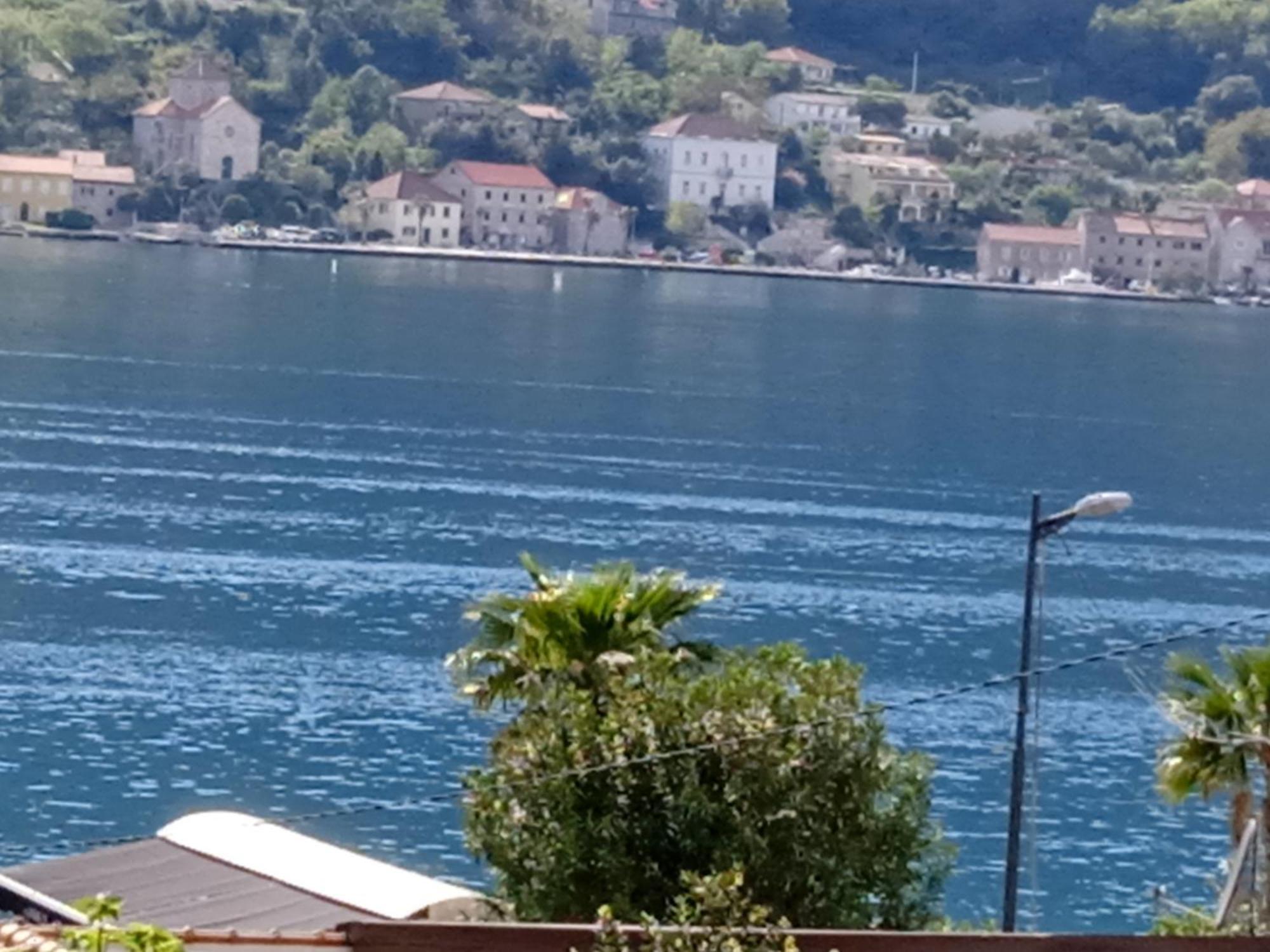 M&I Apartment Kotor Exterior foto